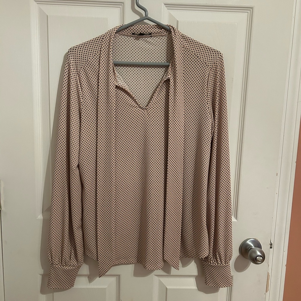 Adrianna Papell Size Small Light Pink, Black Polka Dots Blouse with collared tie